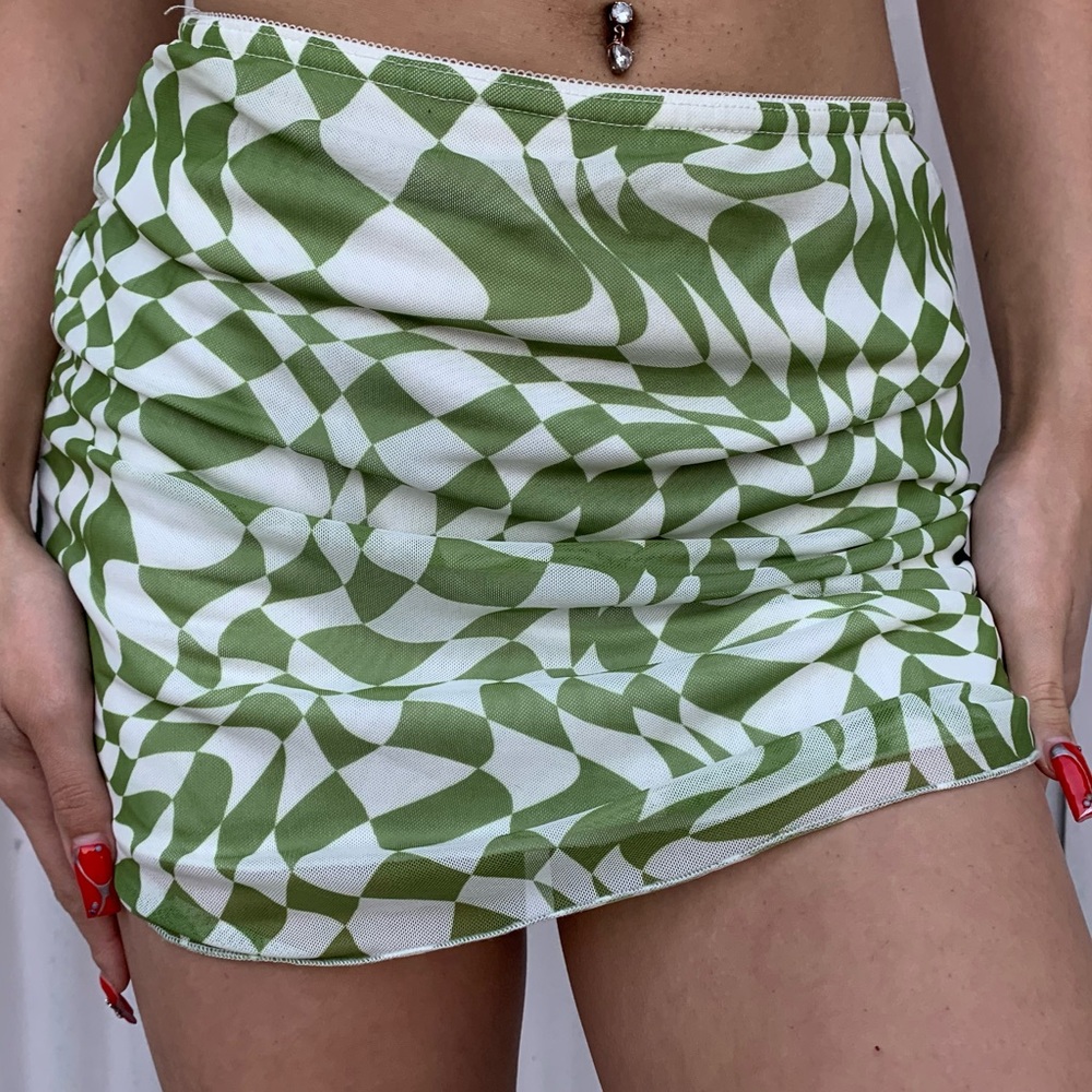 Green & white mini skirt